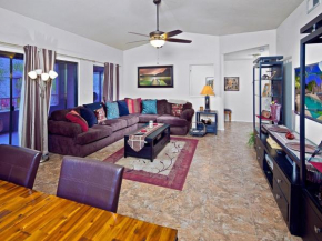 Central Location, Heated Pool, Bbq, Hot Tub, More